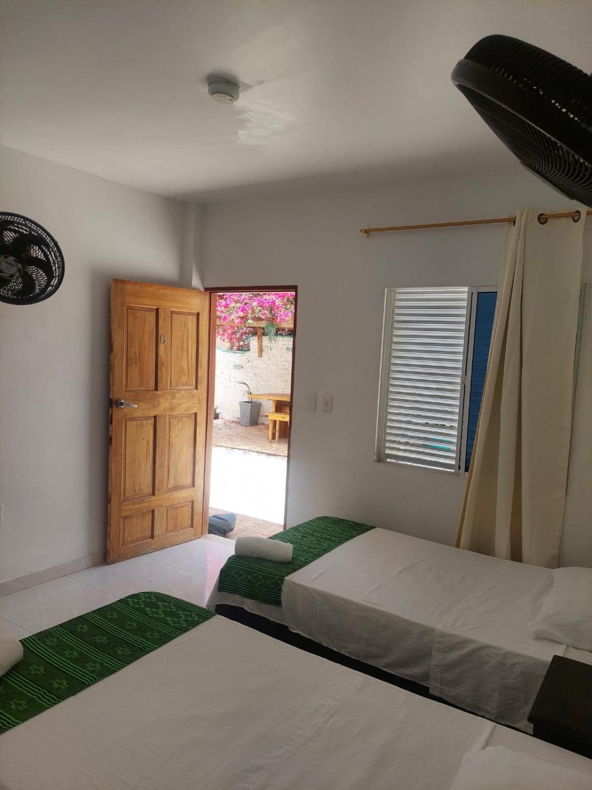 White Taganga Hotel Buitenkant foto