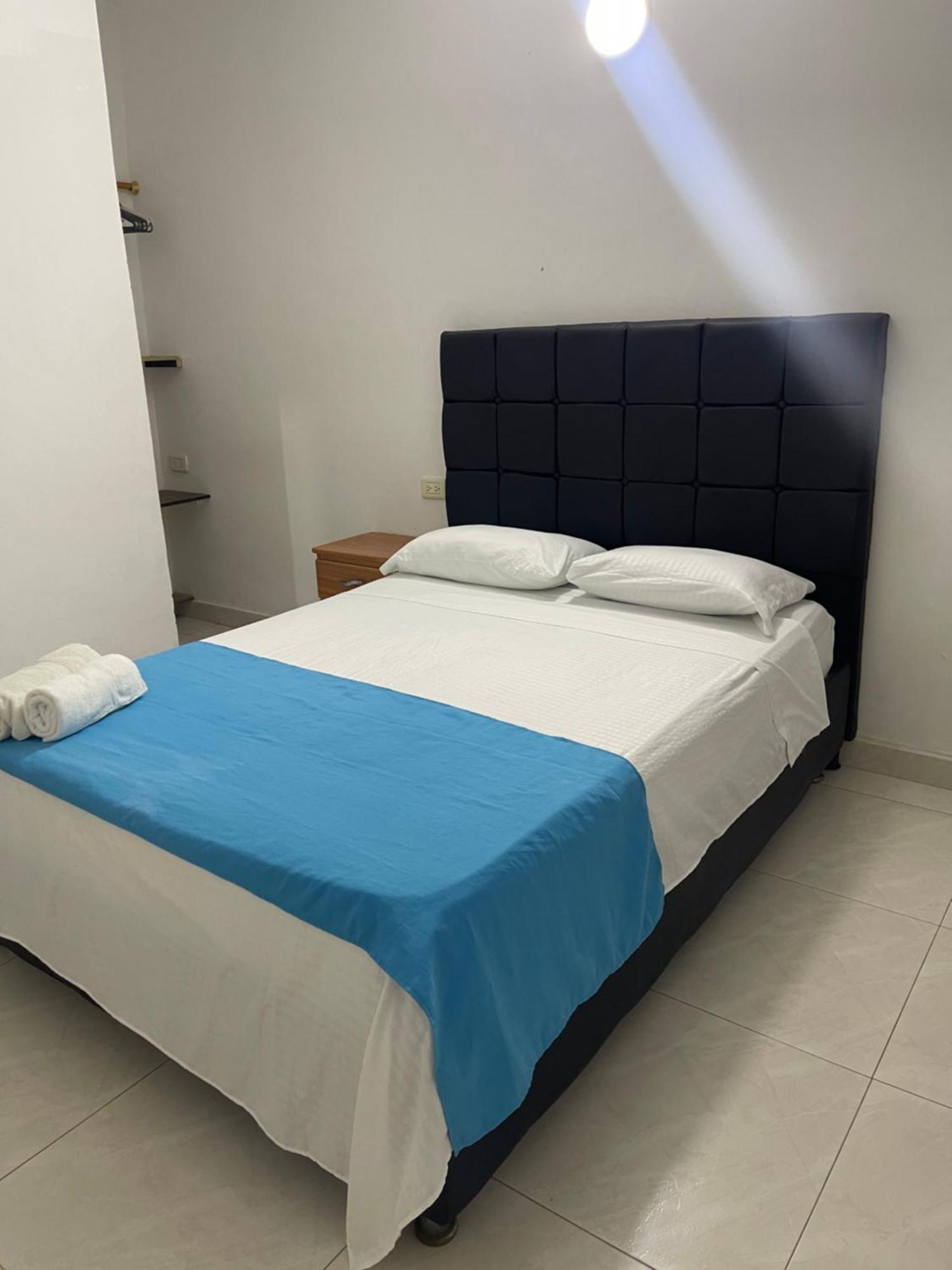 White Taganga Hotel Buitenkant foto